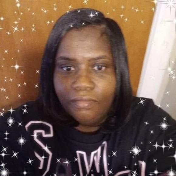 @HELPMEHELPU IS LIVE...TRAY IS OPEN...ADD 2, TAG & SHARE! 🤑 - Picture 4 of 11